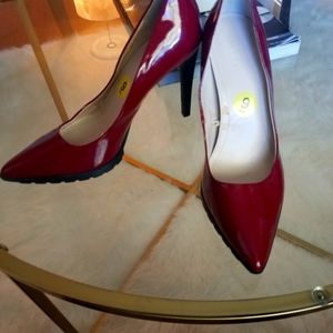 Calvin Klein Red Pumps